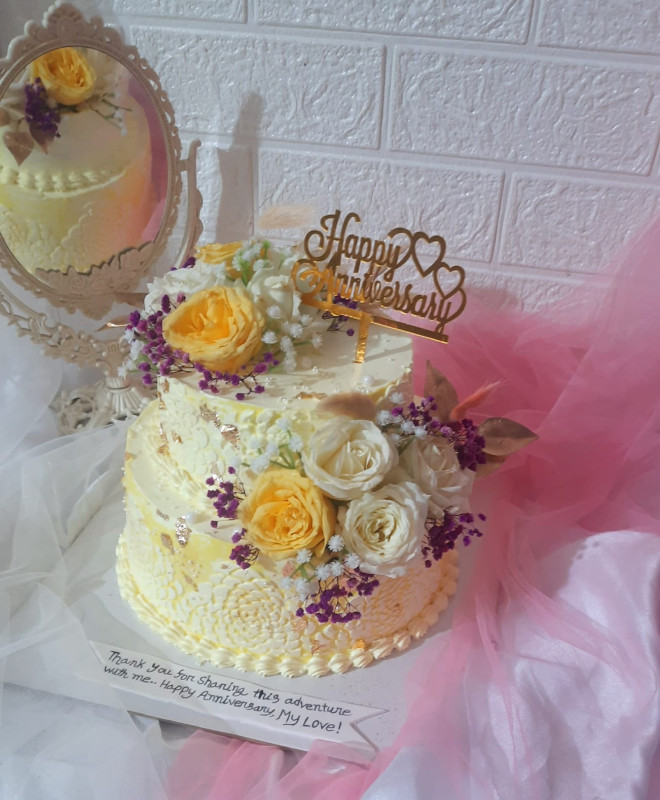 Customized  Anniversary theme cake Vanilla